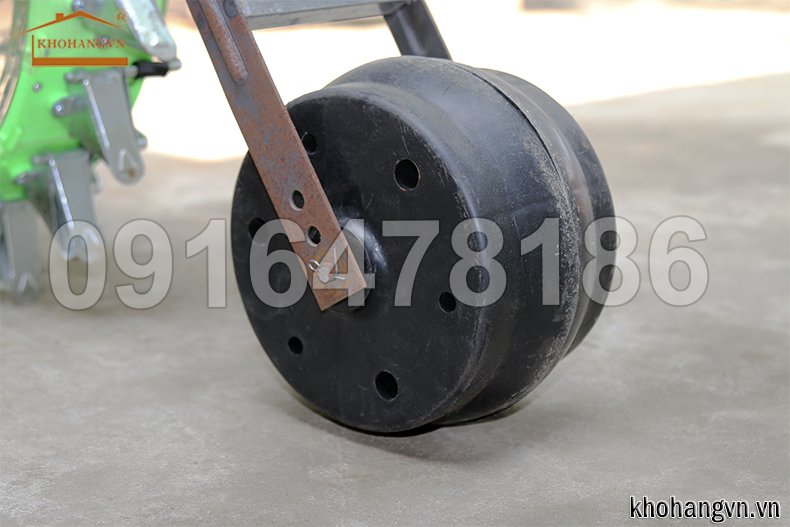 dung-cu-gieo-hat-tra-hat-ngo-1-hang